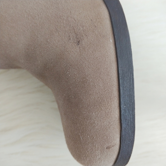 SHIPS FREE!! KENNETH COLE Reaction Color Block Ankle Booties - Picture 6 of 9